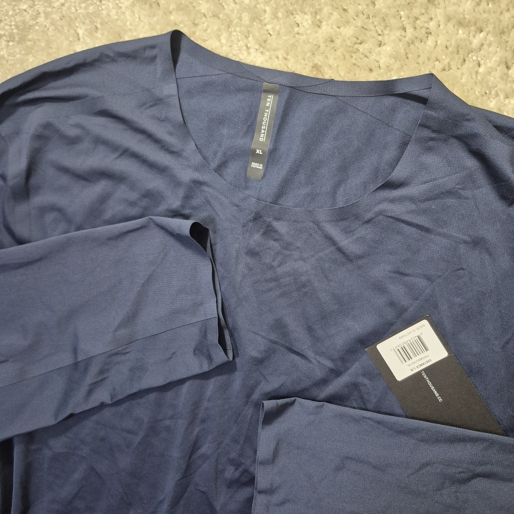 Ten Thousand Distance T Shirt Mens XL Blue Performance Gym Athleisure Outdoor